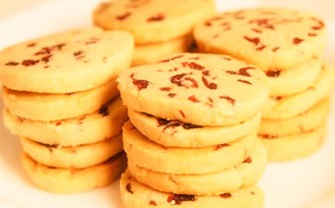 【通用】挤眉弄眼吃饼干作文