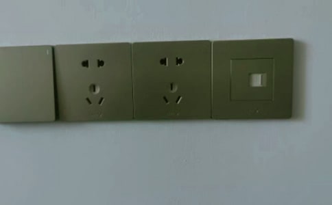 插排或电源插座的质量差或者接触不良的解决方法