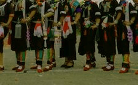 走进傣族村寨的高中作文3篇