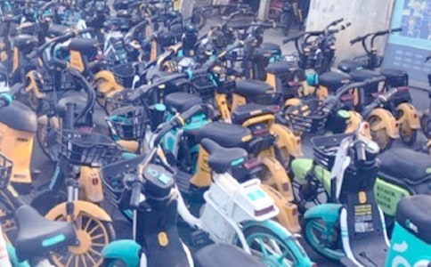 不乱停乱放共享单车倡议书