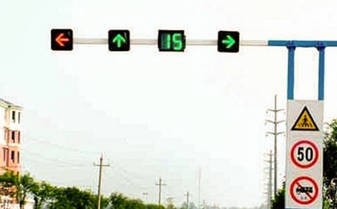 关于红绿灯的作文