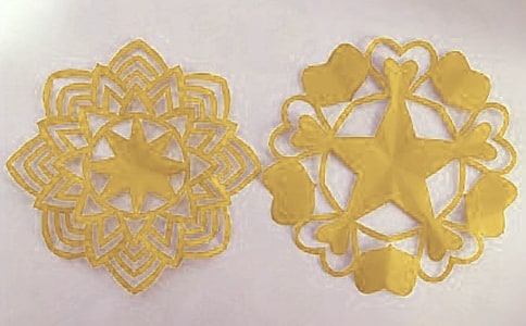 剪纸花朵的步骤图解