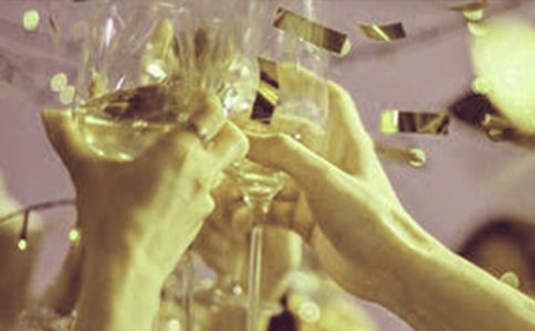 公司客户答谢酒会祝酒词