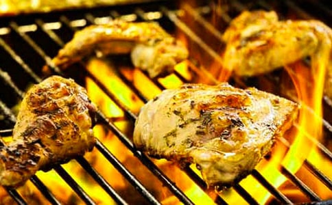 在叔叔家吃烤肉写事作文