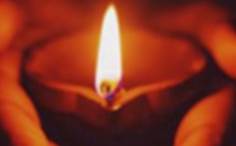 赞美蜡烛的抒情作文