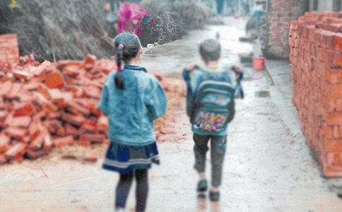 关爱留守儿童事迹(精选21篇)