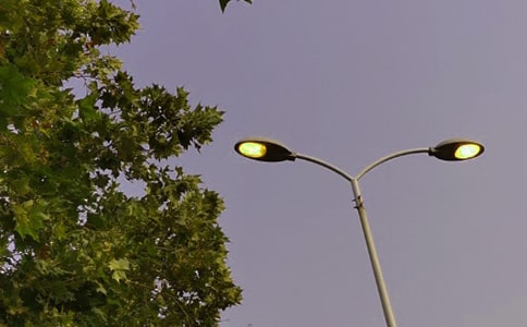 精选路灯作文300字四篇