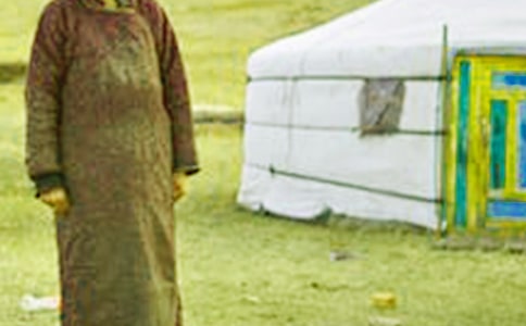 关于蒙古族的风俗习惯作文