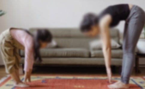 母女之间初中作文(通用16篇)