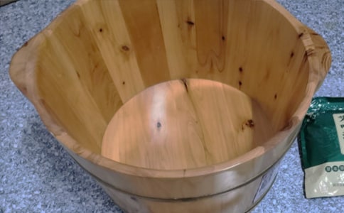 早晨泡脚的好处及注意事项