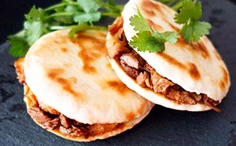 我家乡的特色食品肉夹馍作文