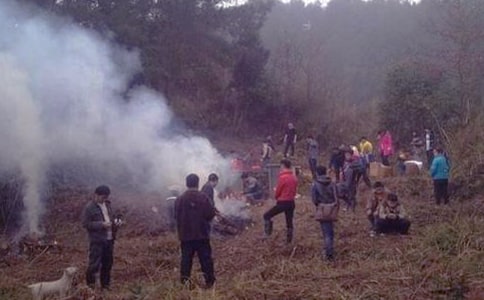 烈士陵园扫墓的策划书